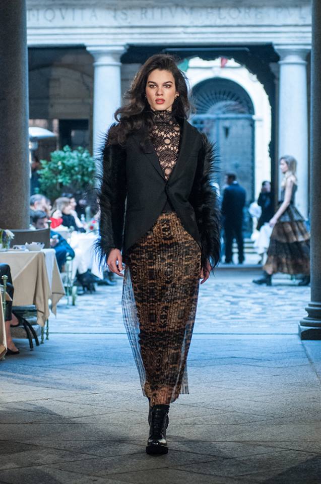 Колекция есен/зима 2019 на  Роко Бароко  -„игра с контрасти“ е в монобрандовия бутик  и  Bridal Fashion
